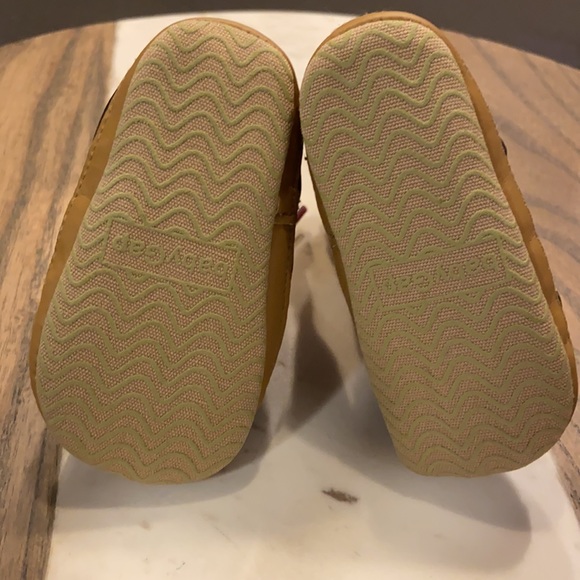 Baby Gap 3-6m Winter Boots - Picture 4 of 4